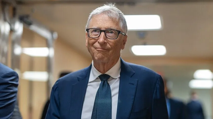 Bill Gates’ten yapay zeka için 20 yıl uyarısı!