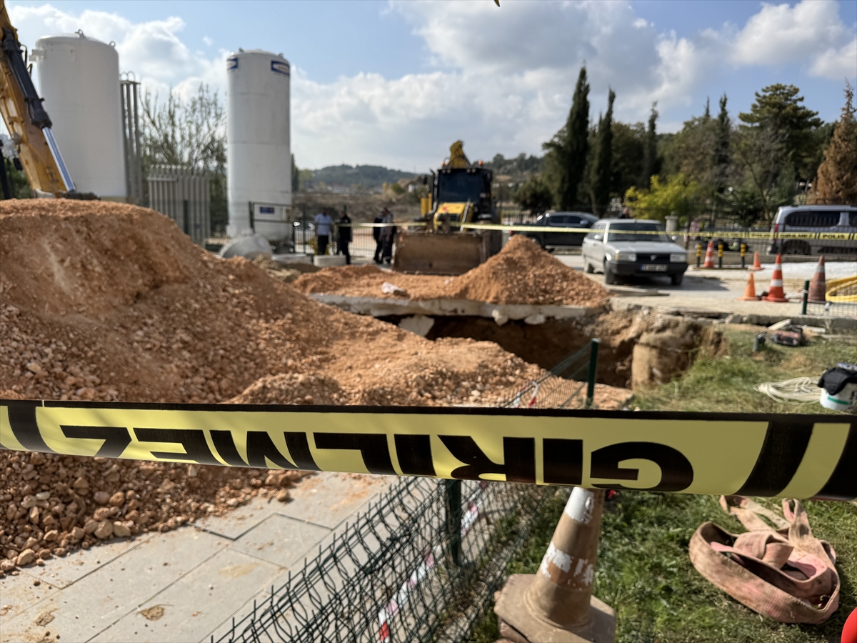 Bilecik’te göçük altında kalan işçi kurtarıldı