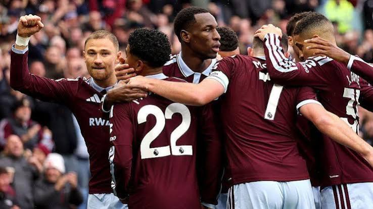 Manchester City’ye Villa Park’ta bir darbe daha