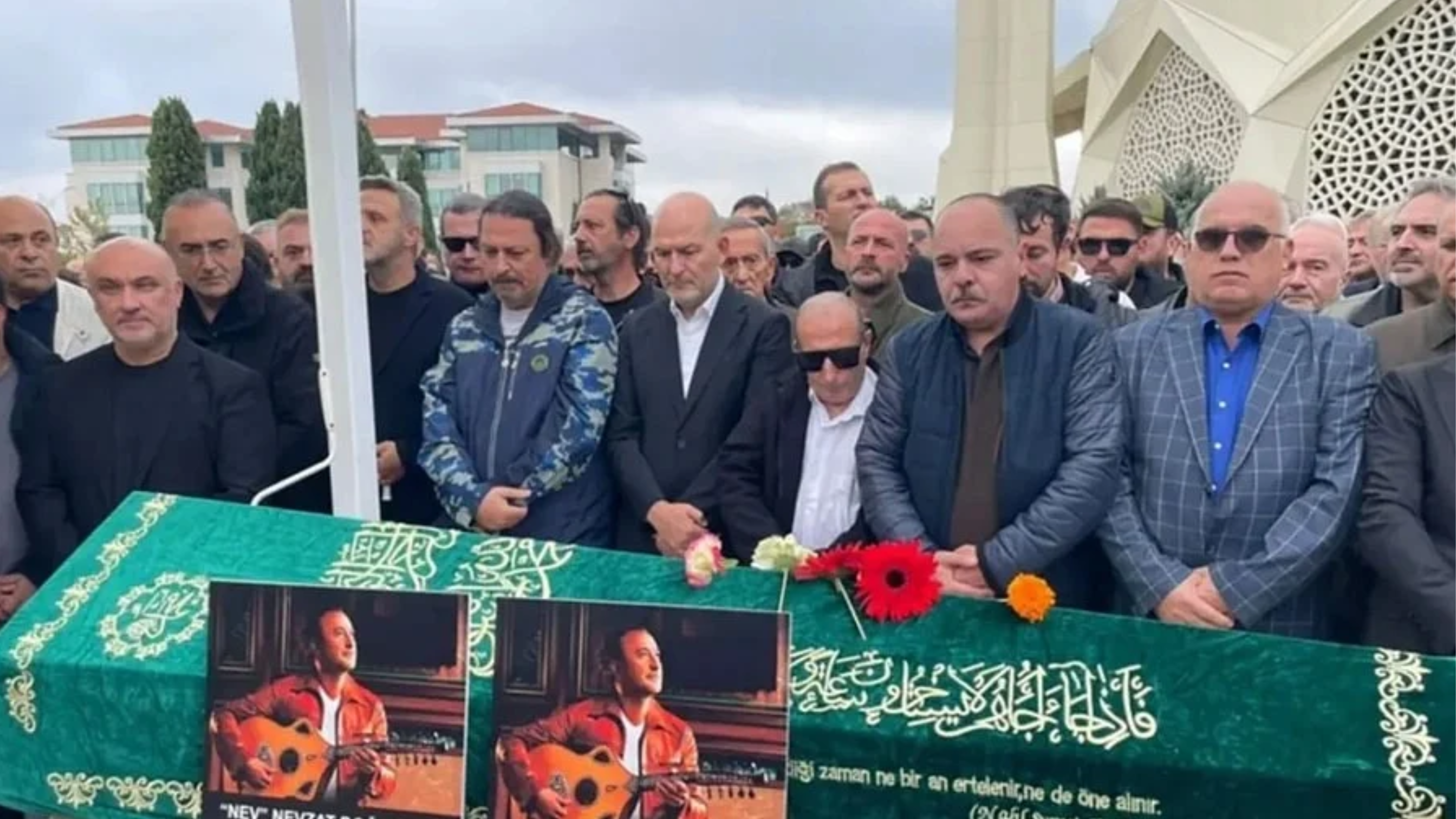 Nev son yolculuğuna uğurlandı: Süleyman Soylu da cenazedeydi