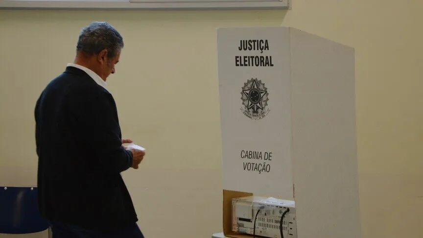 Brezilya'da nefes kesen yarış: Lula ve Bolsonaro sandıkta