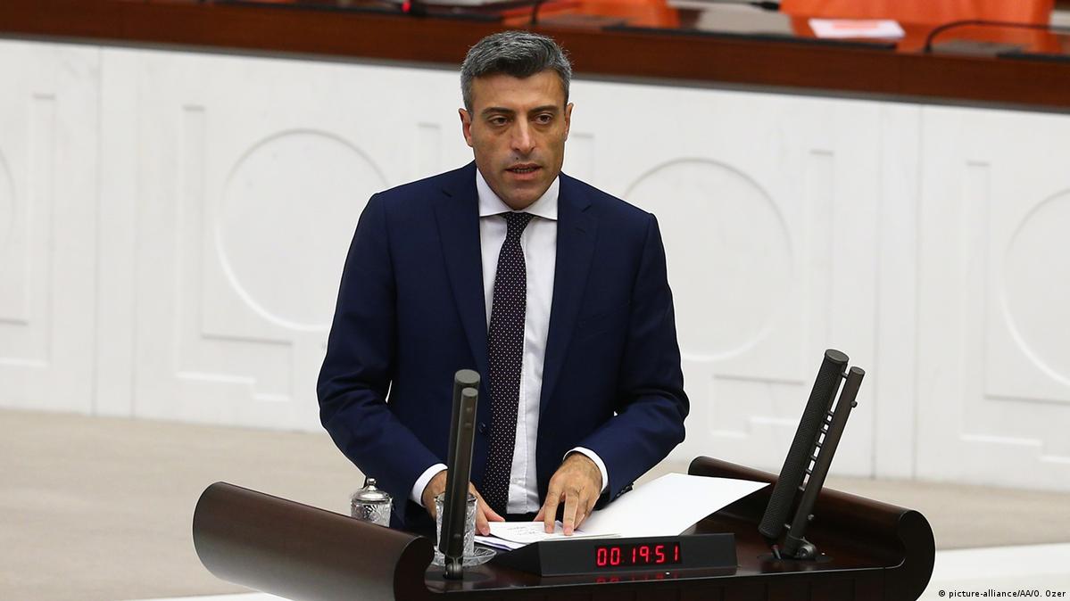 İsim kriziyle gündeme gelen Yenilik Partisi Başkanı'ndan İmamoğlu'na ziyaret