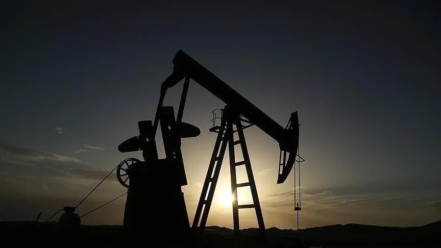 Jeopolitik gerilim Suudi petrol gelirlerini baskıladı!
