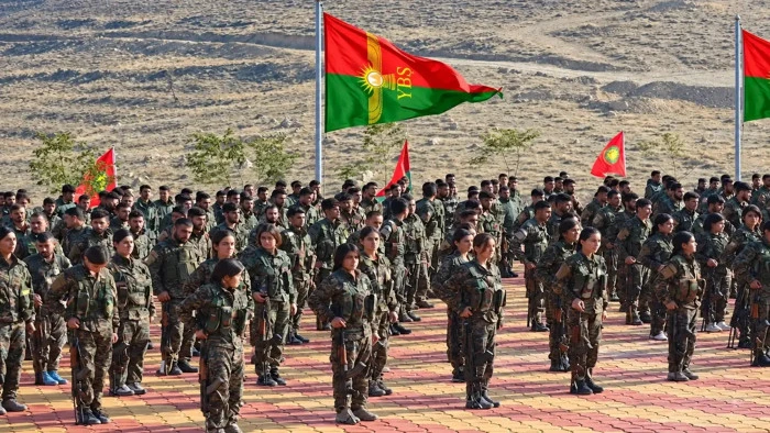 Irak'ta Sincar gündemi: YBŞ'nin askeri noktaları neden devrediliyor?