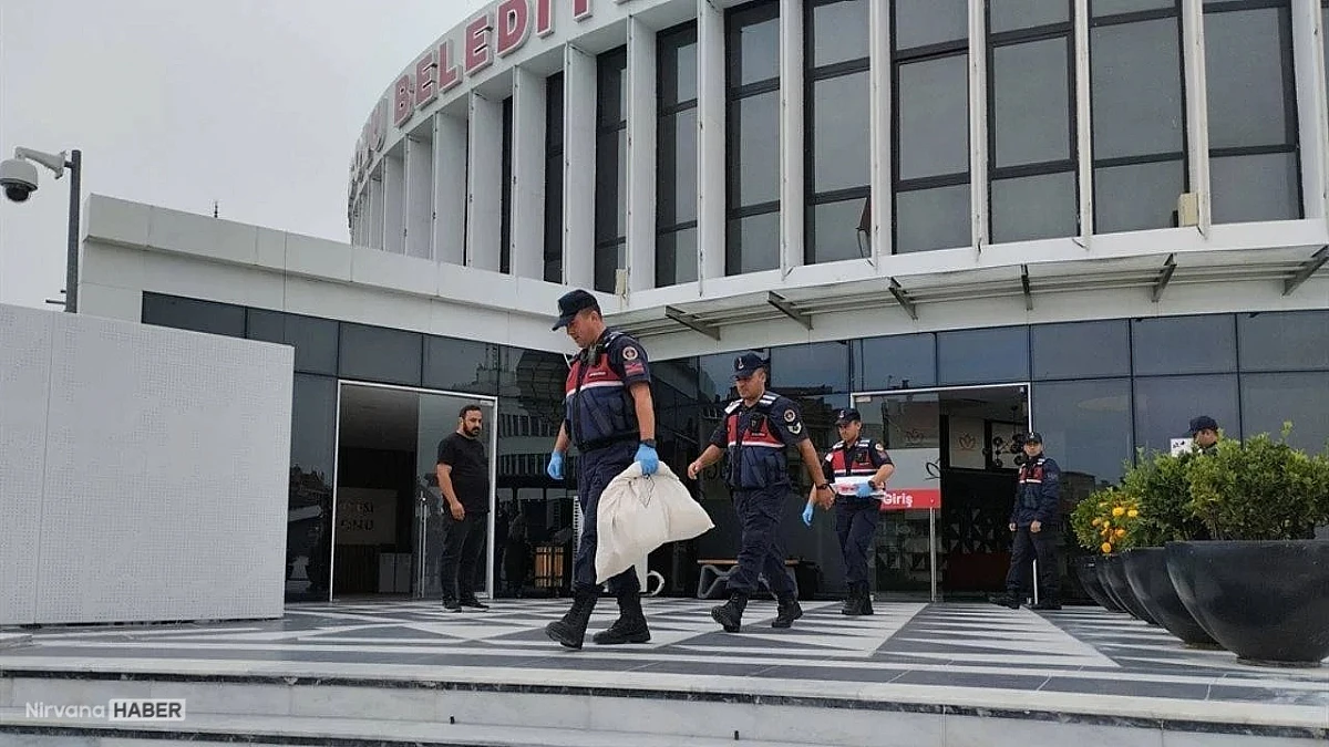 Bolu Belediyesine yönelik soruşturmada 4 kişi adliyeye sevk edildi