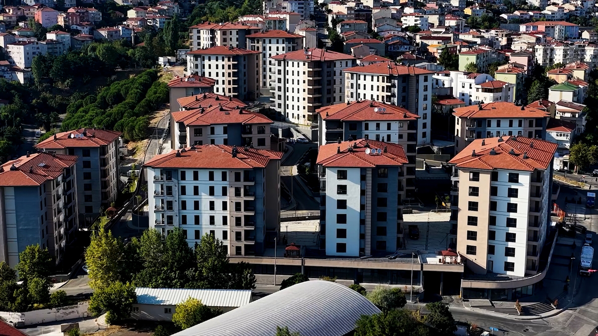 İstanbul'da çöken binanın hak sahiplerine yeni konut müjdesi
