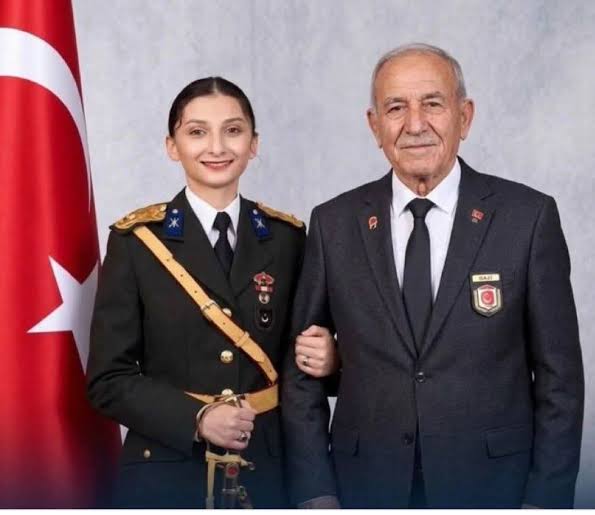 Teğmen Ebru Eroğlu'nun gazi babası işten çıkarılmıştı! Şirketten açıklama geldi