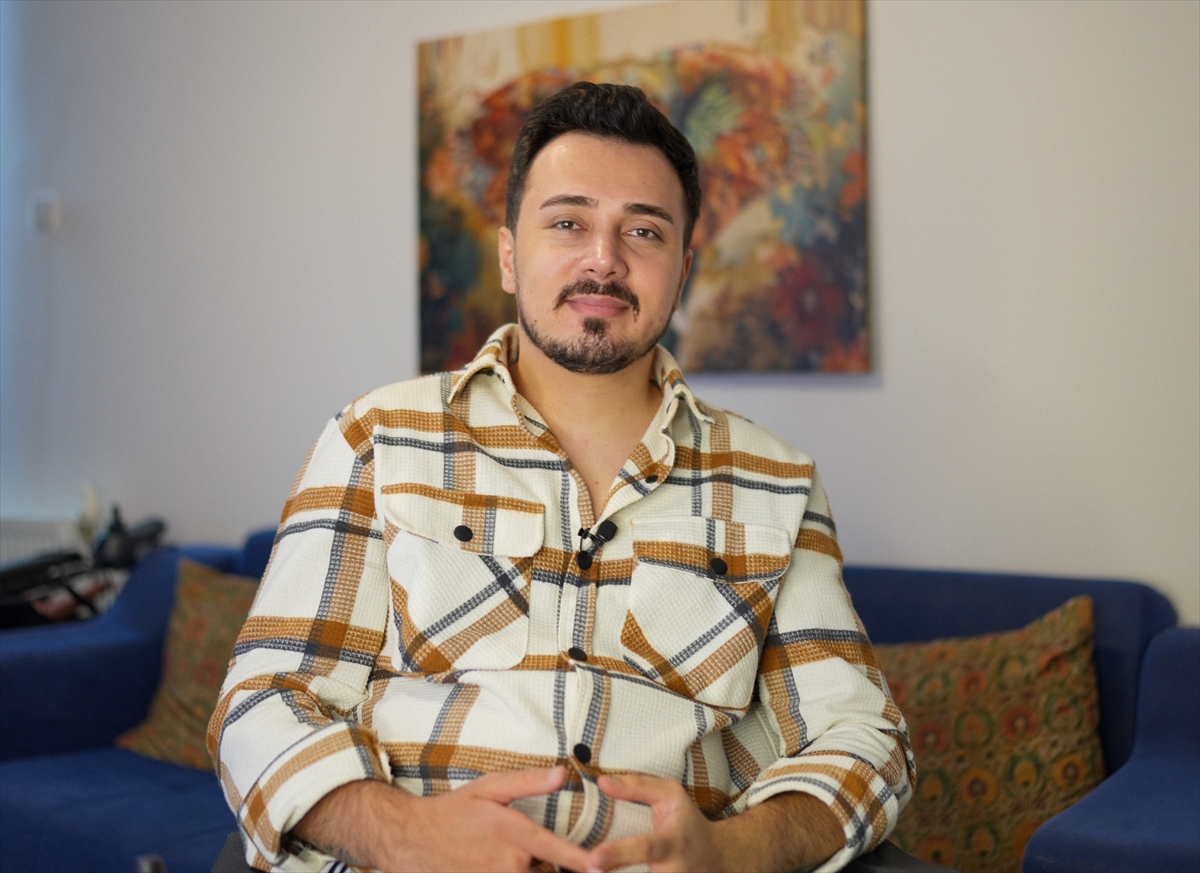 Motosiklet kazası hayatını değiştirdi, umudunu iki kitaba taşıdı