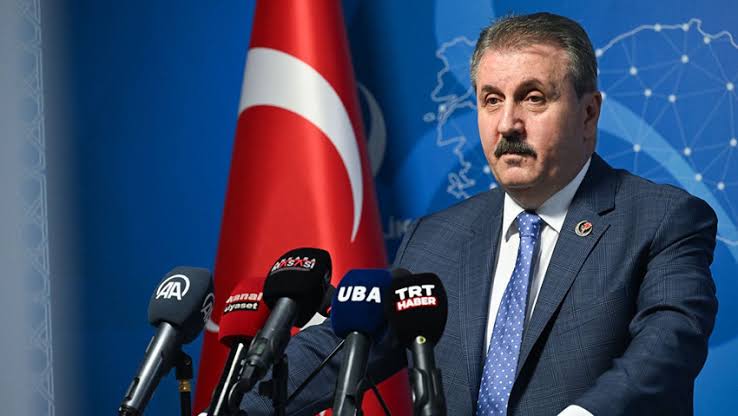 En düşük emekli maaşı için Destici'den rakam geldi