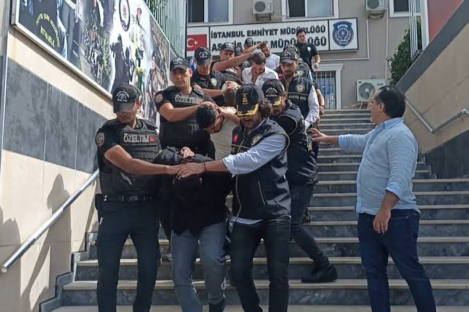 Kadıköy’de döviz bürosuna saldırıda 5 tutuklama