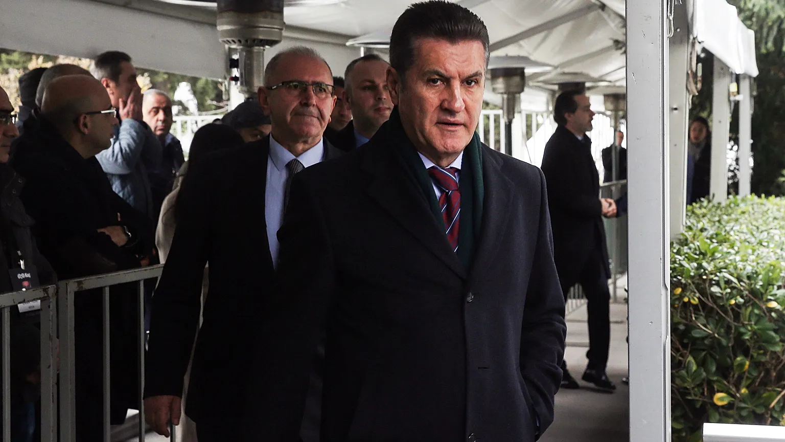 Mustafa Sarıgül, Yeni Parti'den istifa etti!