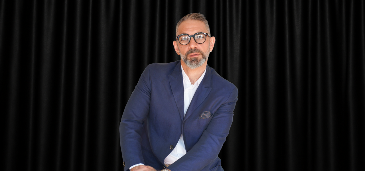 "Ben Geldim" Diyene "Sormamıştık" Demek: Ukalalık Ne Zamandan Beri Zeka Oldu?