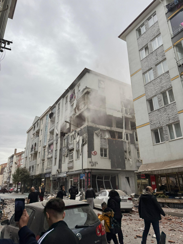 Çorum'daki doğal gaz patlamasından ilk görüntüler